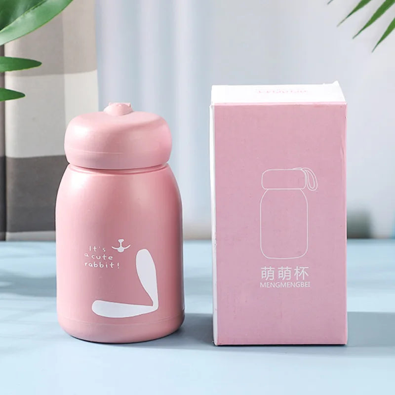 High Quality Cute Glass Water Cup Portable Cup Silicone Cover Anti Drop and Anti Scald with a Lid
