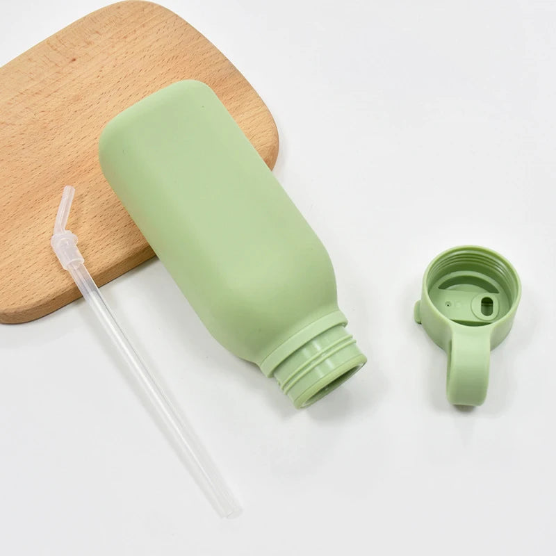 Eversoul Food Grade Non Toxic Drinkware Outdoor Kids Straw Cup Food Grade Silicone Creative Portable Sports Water Bottle
